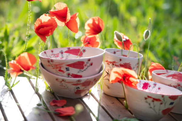 Bols et mugs en porcelaine – Décor coquelicots peints à la main – Image 4